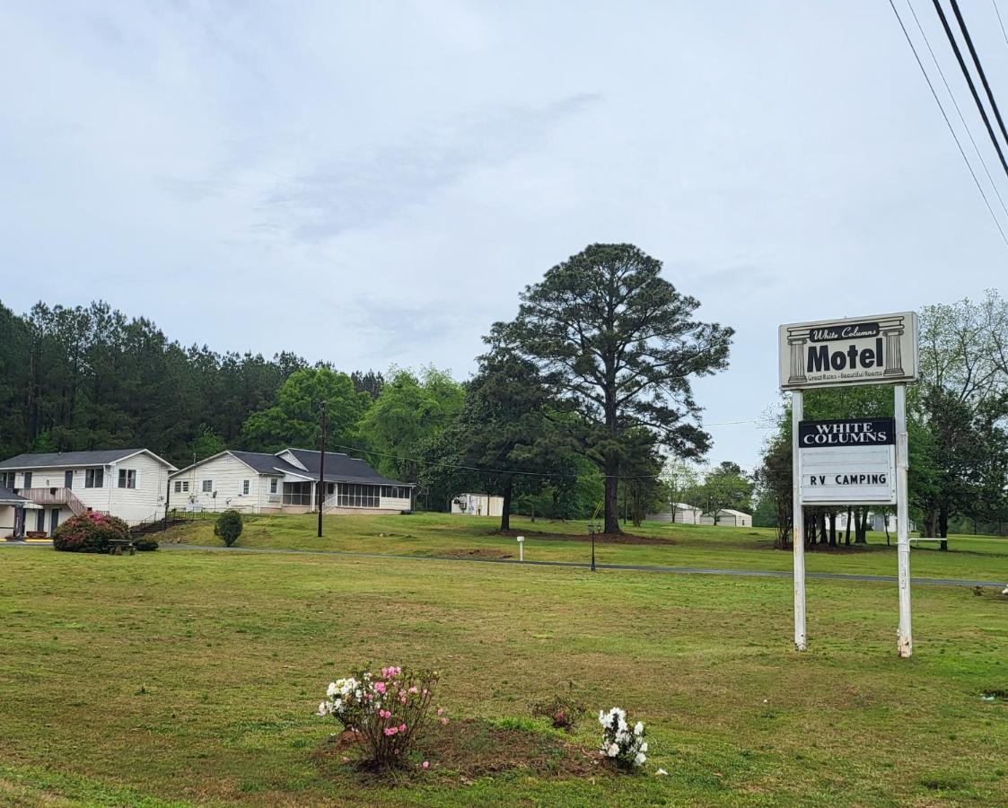 White Columns Motel Pine Mountain  Buitenkant foto