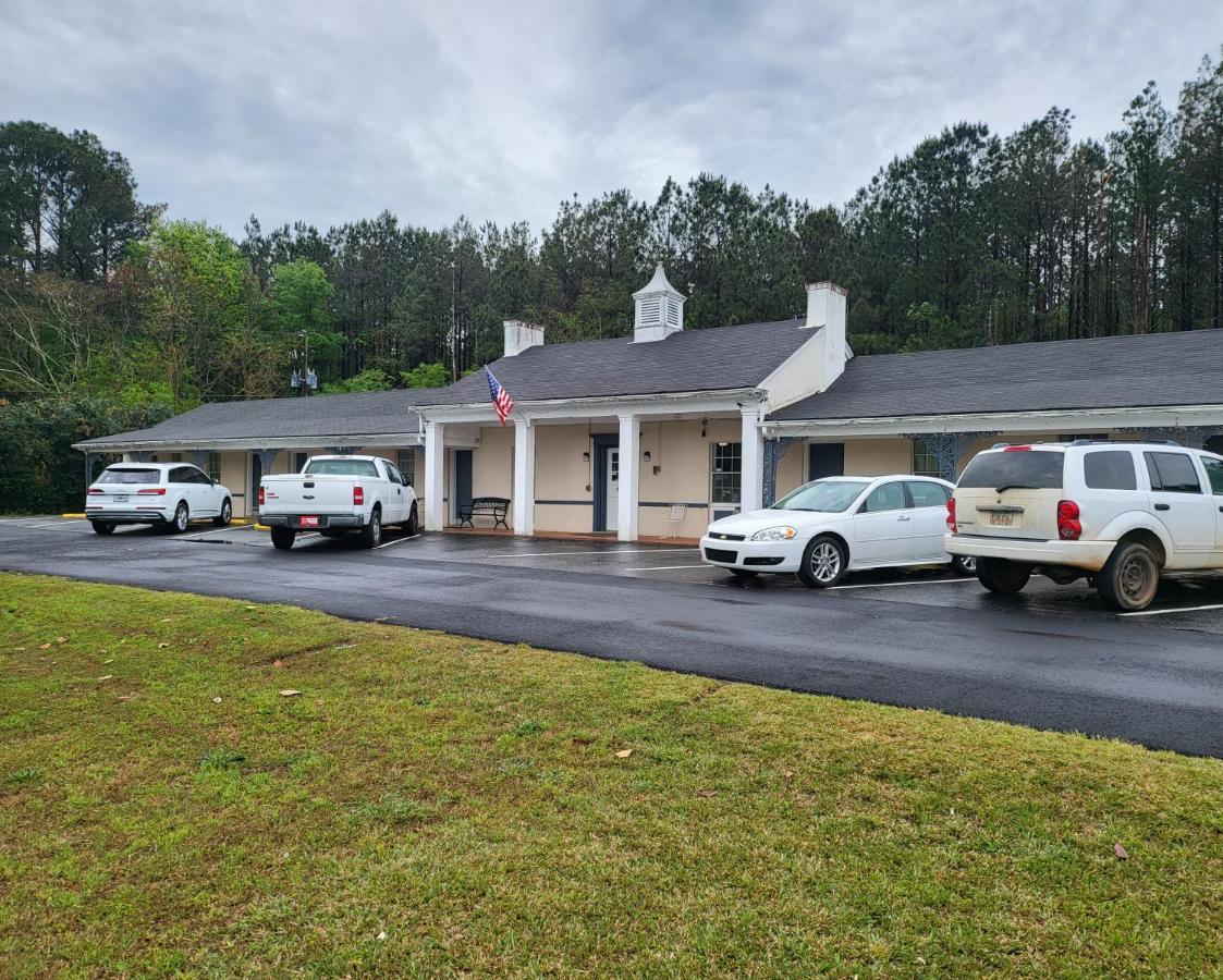White Columns Motel Pine Mountain  Buitenkant foto